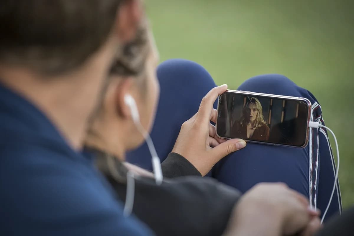 Accessibility in Streaming: Captions and Audio Description on dcast.tv
