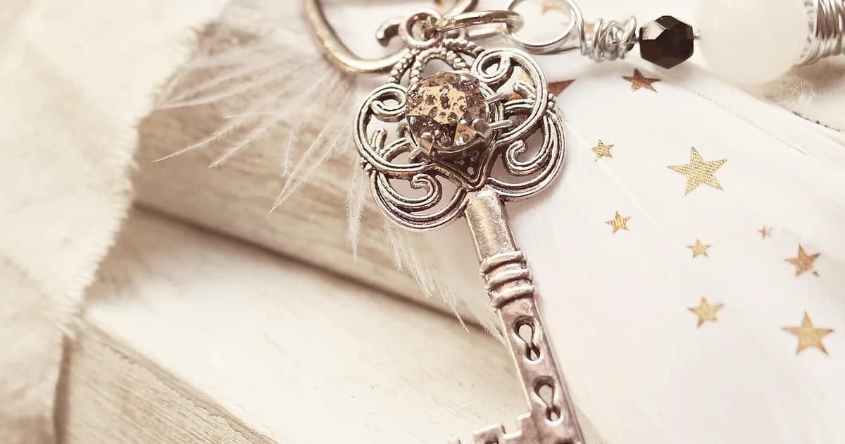 key, heart, feather, stars, pearl, love, symbol, in love, romance, connectedness, friendship, sweetheart, romantic, deco, fee